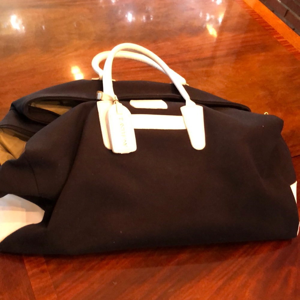 T. Anthony large bag, excellent condition